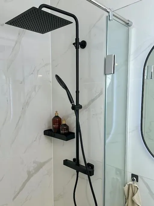 Апартаменты Wohnung Direkt Bei Schoenbrunn! Вена